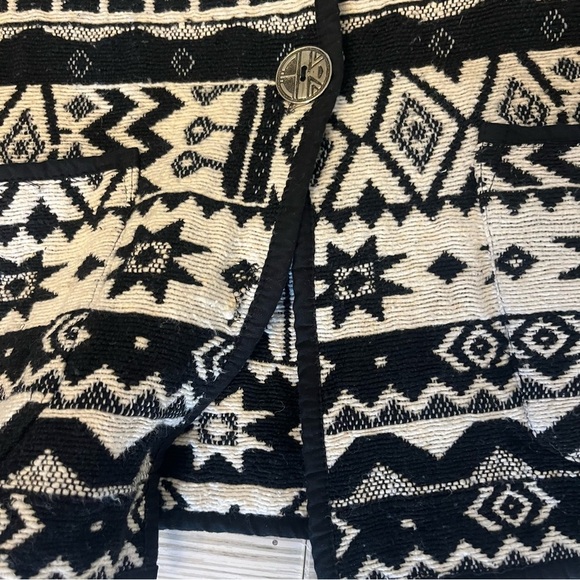 Vintage Western Aztec Blazer - Picture 6 of 6